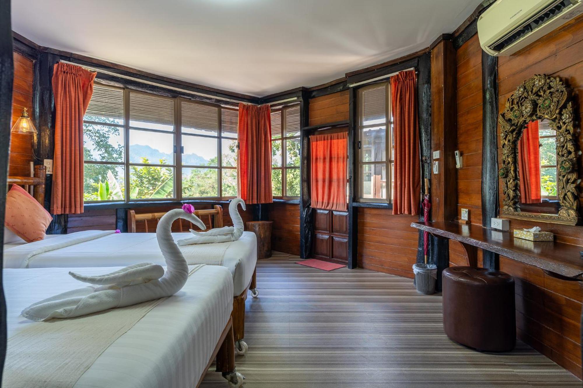 Pung-Waan Resort Сайок Экстерьер фото