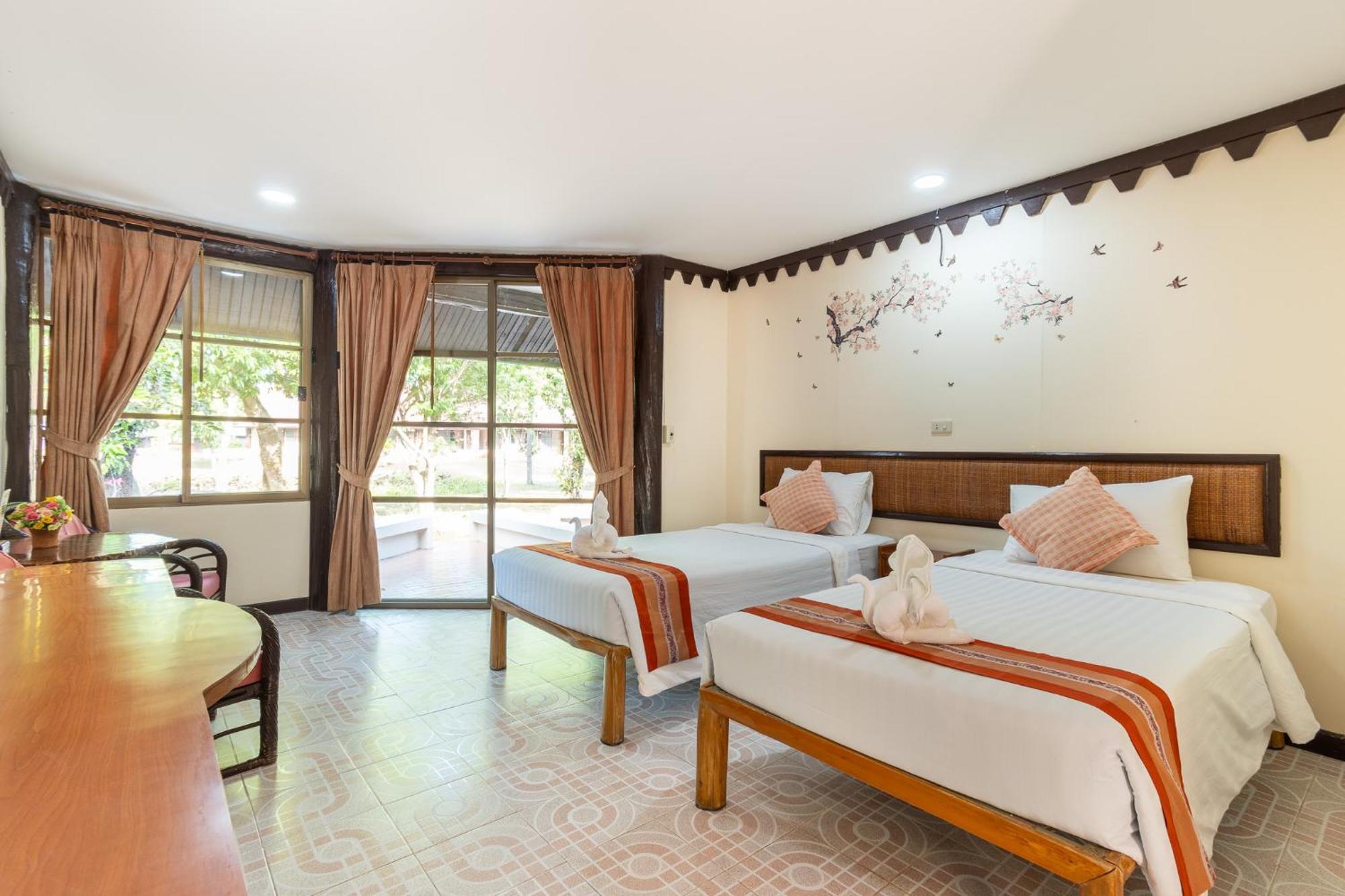 Pung-Waan Resort Сайок Экстерьер фото